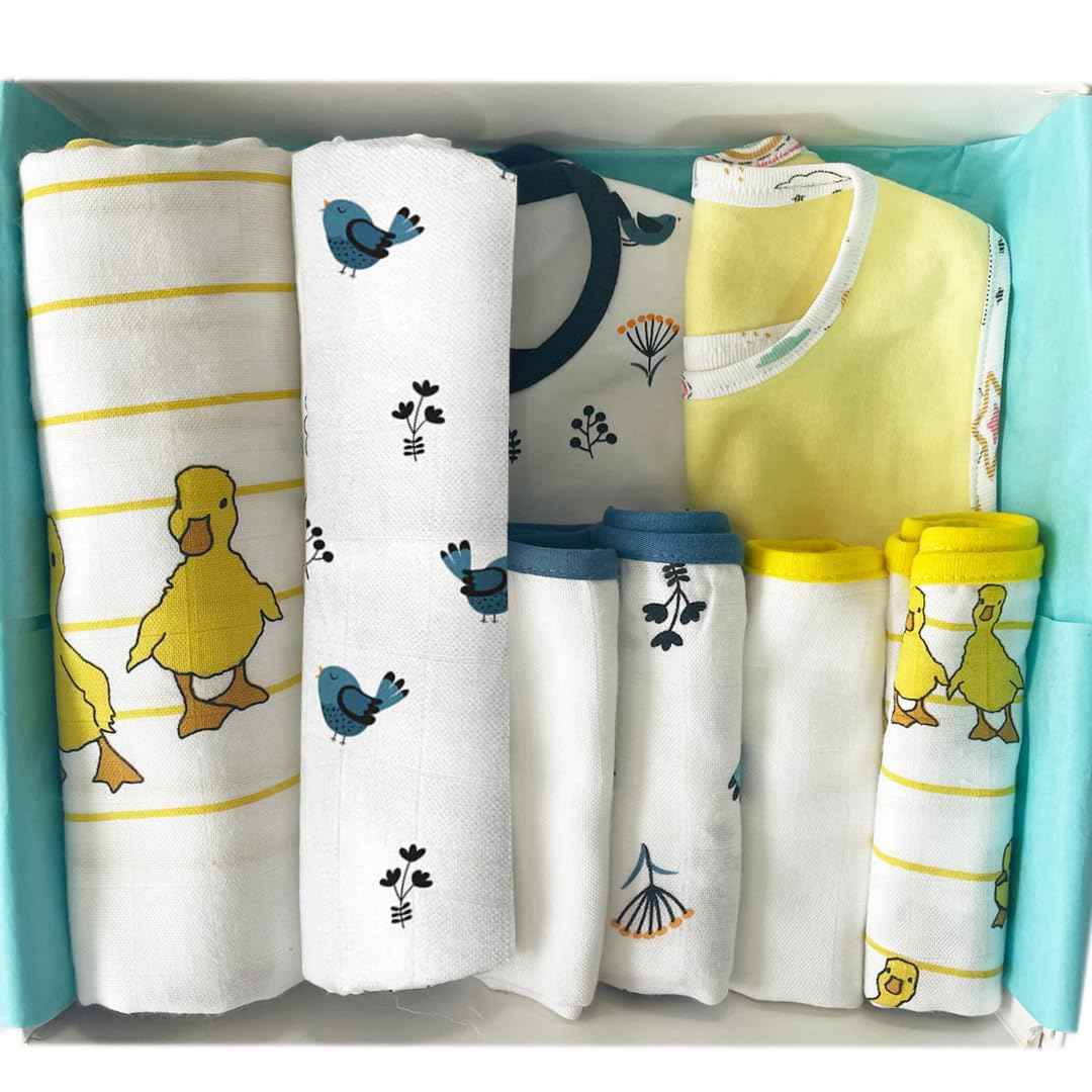 TINYLANE - Curated For You! Newborn Baby Products Gift Set (13 Pcs), Essential Clothing Gift Kit For Infants Of 0-3 Years, Swaddles, Bibs, Cap, Booties, Mittens & Washcloths, Ideal Baby Shower Gift Pack