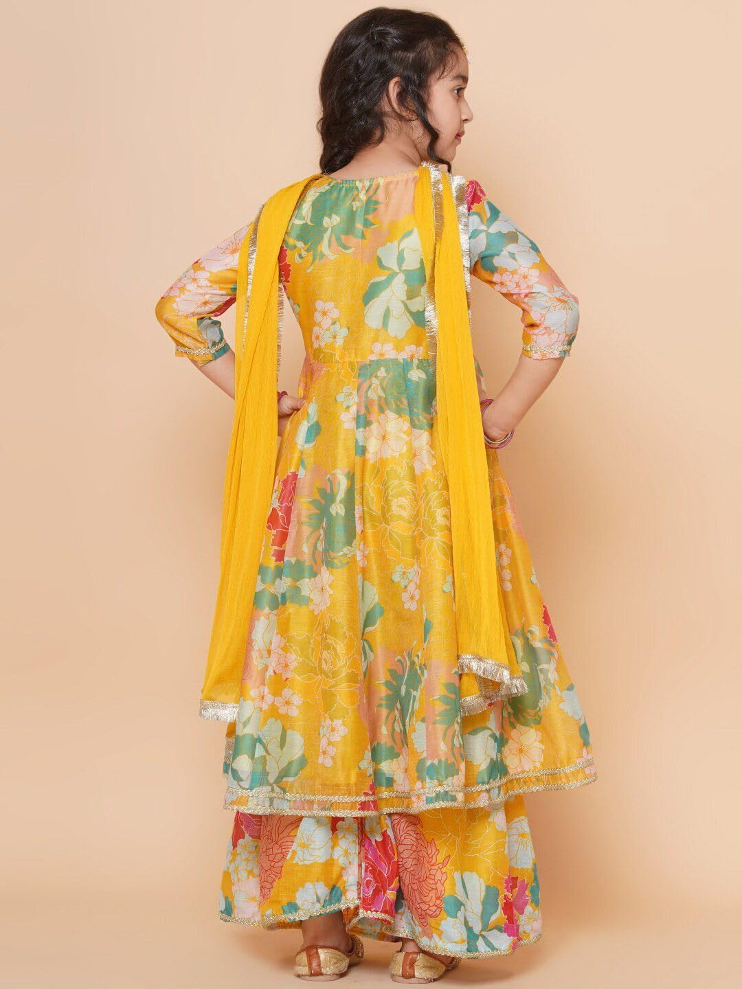 Naixa Girls Rayon Fabric Floral Printed 3/4 Sleeve Sharara Dress Set For All Occasion salwar suit