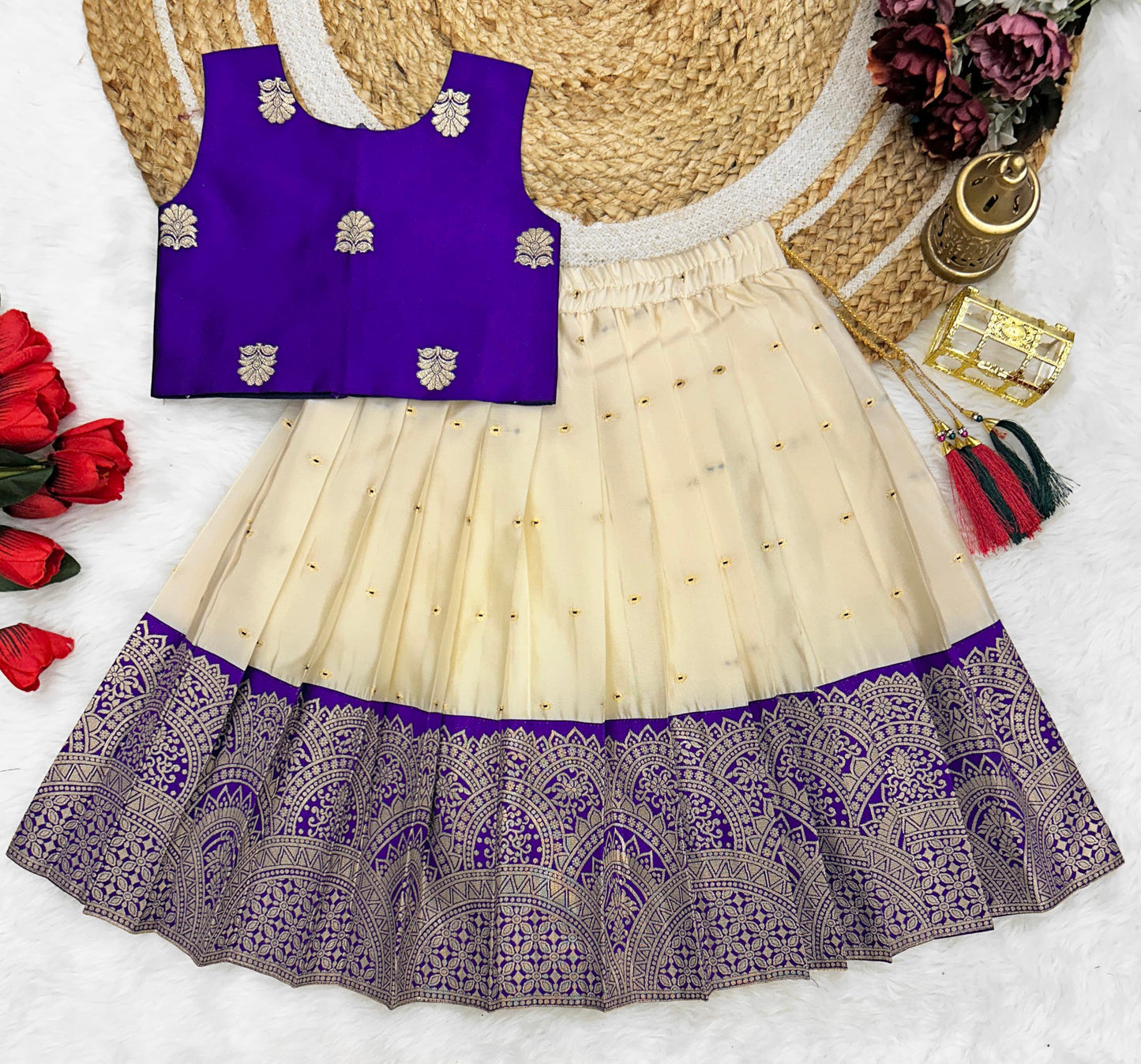 FELIZ THE DESIGNER STUDIO Girls Readymade Lehenga Choli Set