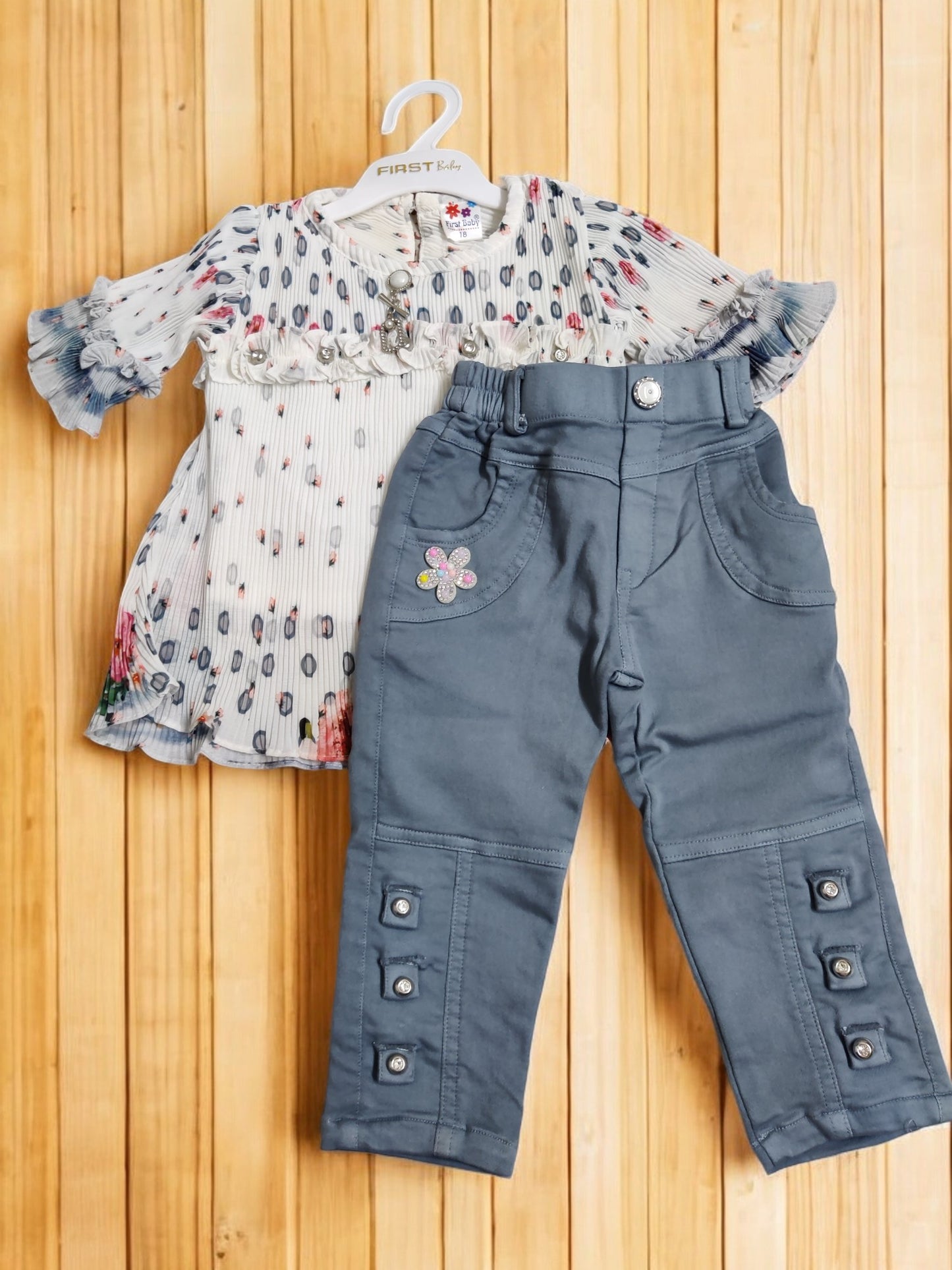 Charming Floral girls Outfit , top and jeans set, Perfect for birthday, wedding - Bumblehugs