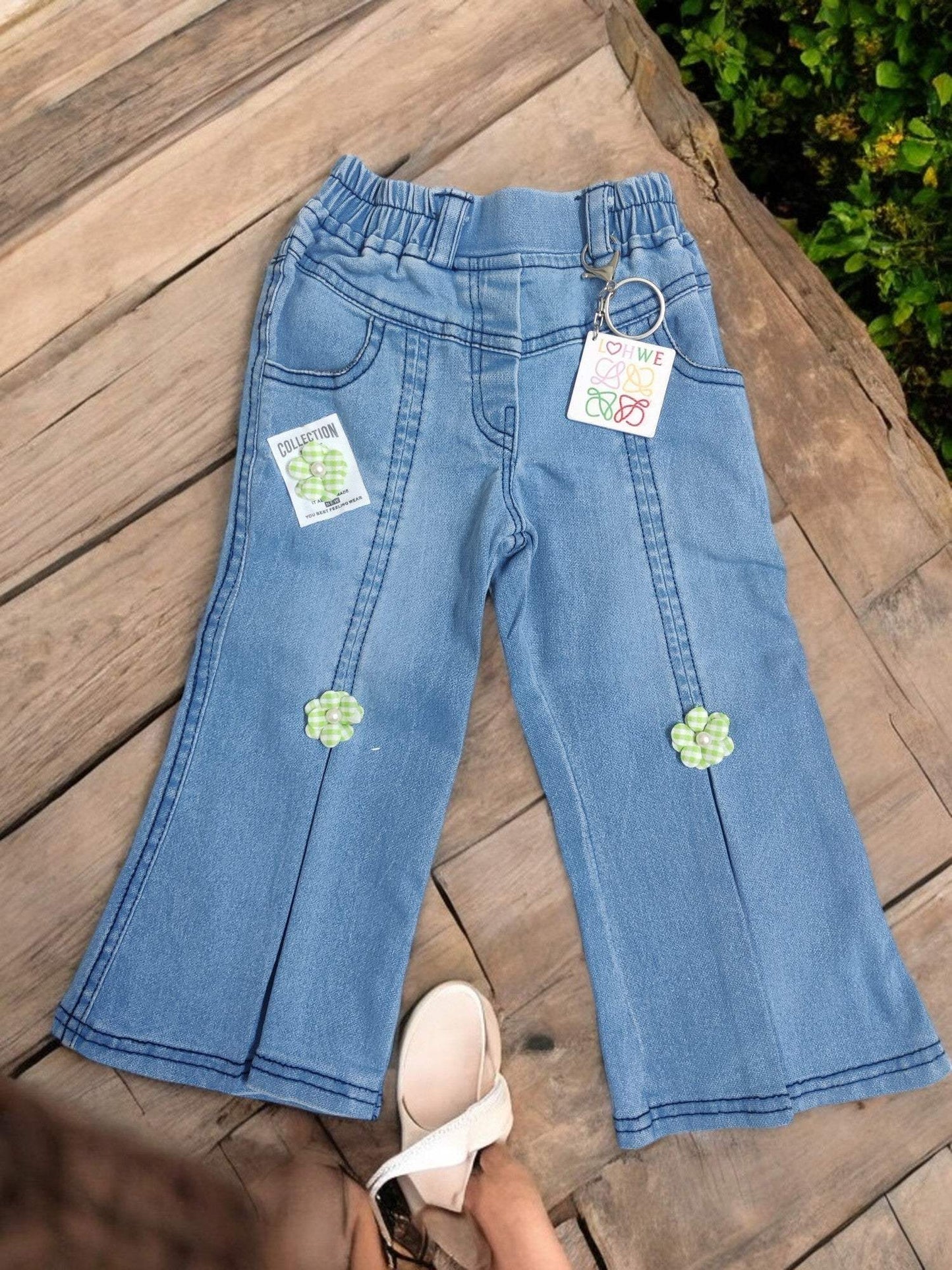 Charming Girl's top and denim jeans