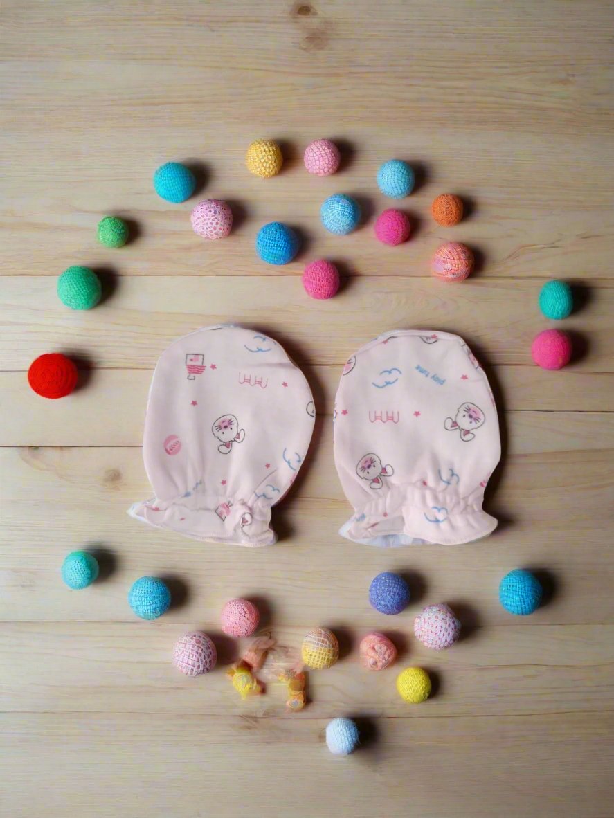 Charming New Born Clothing Set with Playful Prints