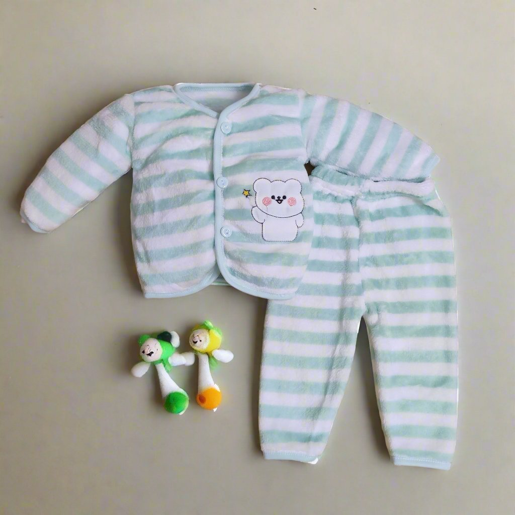 Light Green Newborn Set - Adorable Pajamas, Cap, and Bib for Infants
