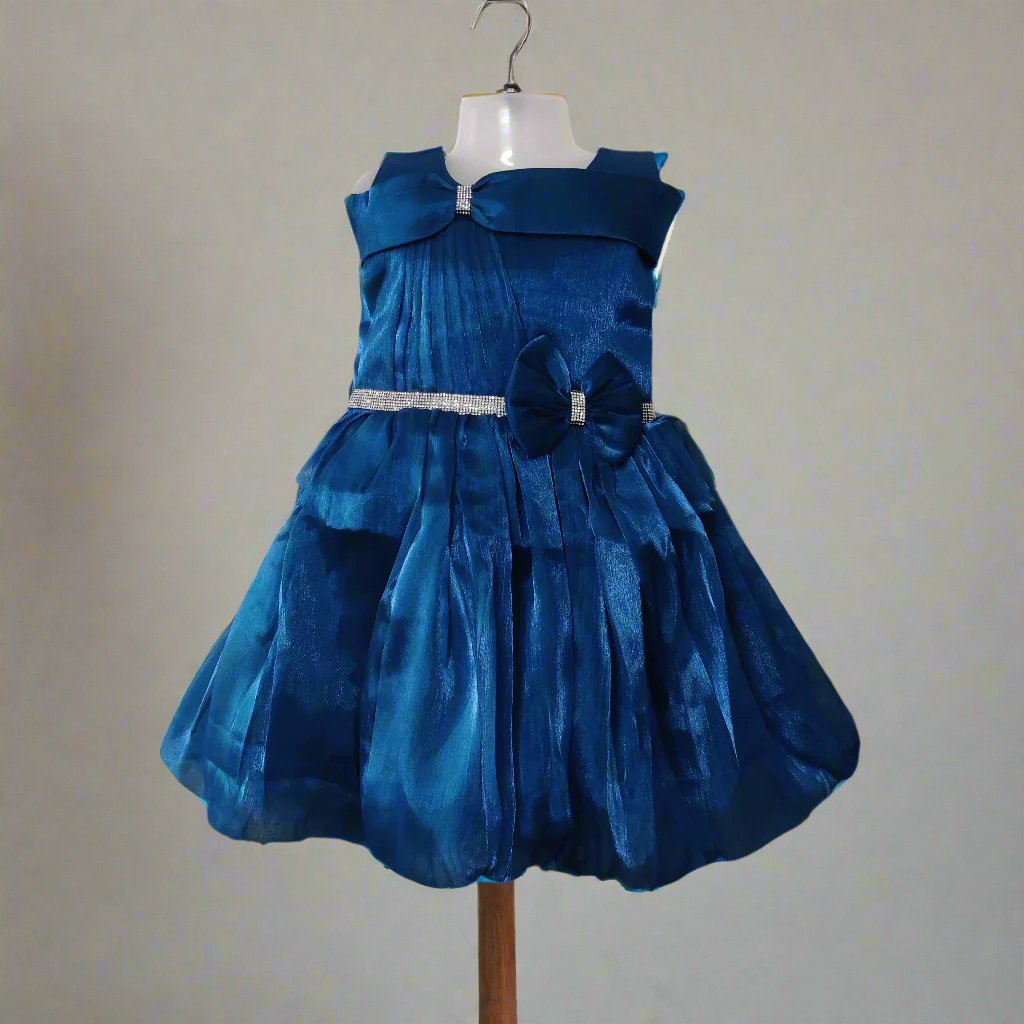Elegant Sleeveless Dress for Girls - Stylish andVersatile