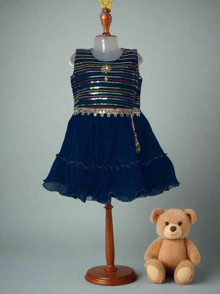 Charming Sleeveless Girls Frock for Stylish Girls