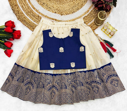 FELIZ THE DESIGNER STUDIO Girls Readymade Lehenga Choli Set