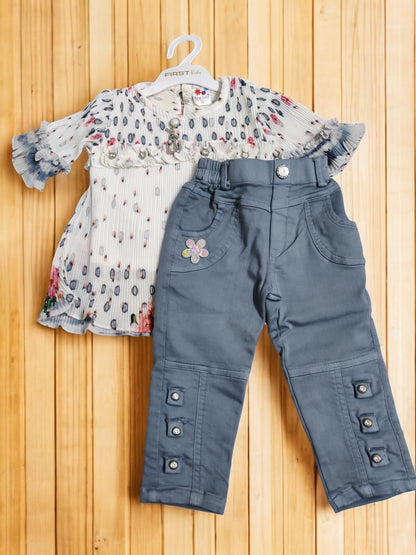 Charming Floral girls Outfit , top and jeans set, Perfect for birthday, wedding - Bumblehugs