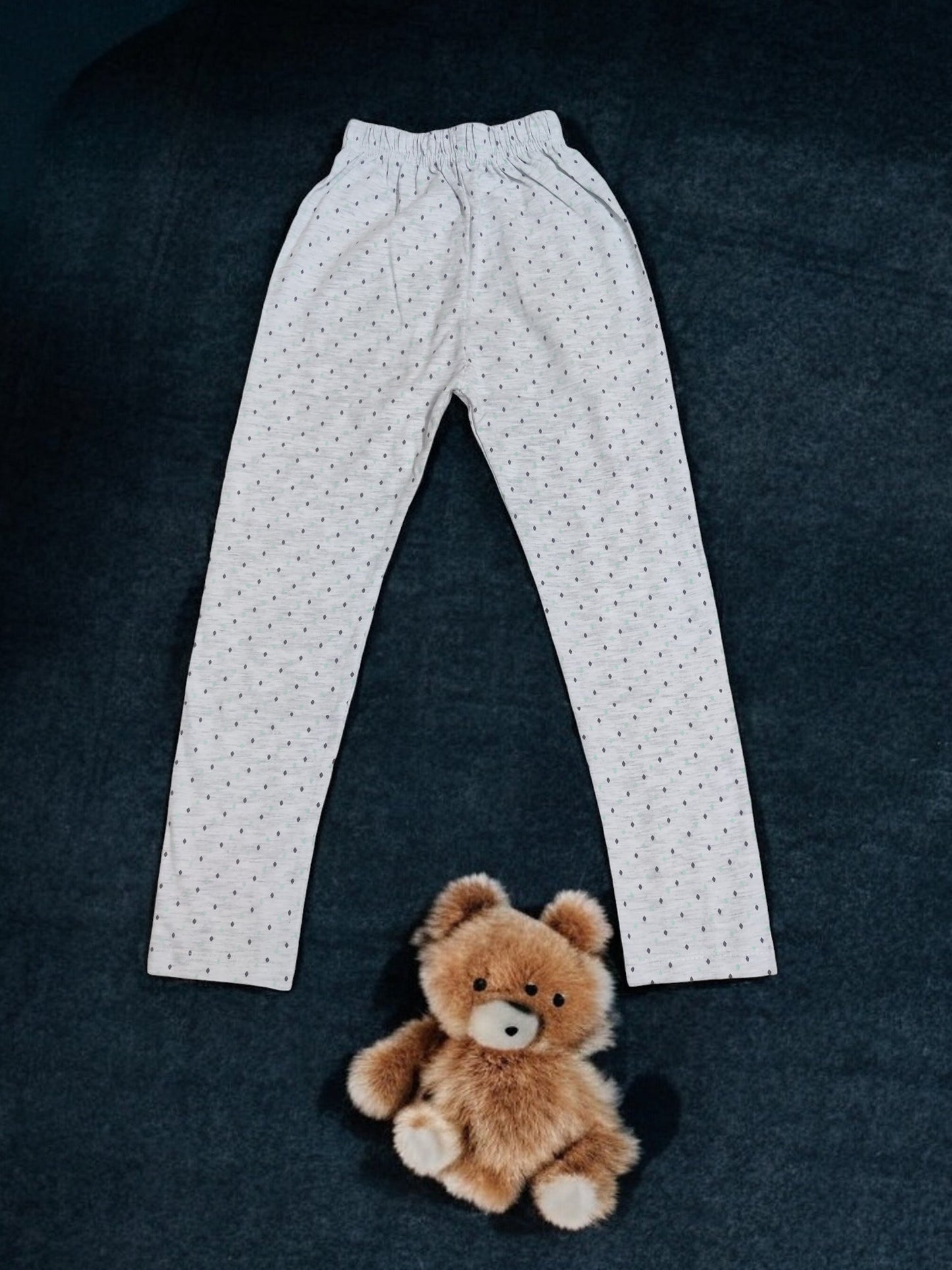 Charming girl's classic top and pajama set - Bumblehugs