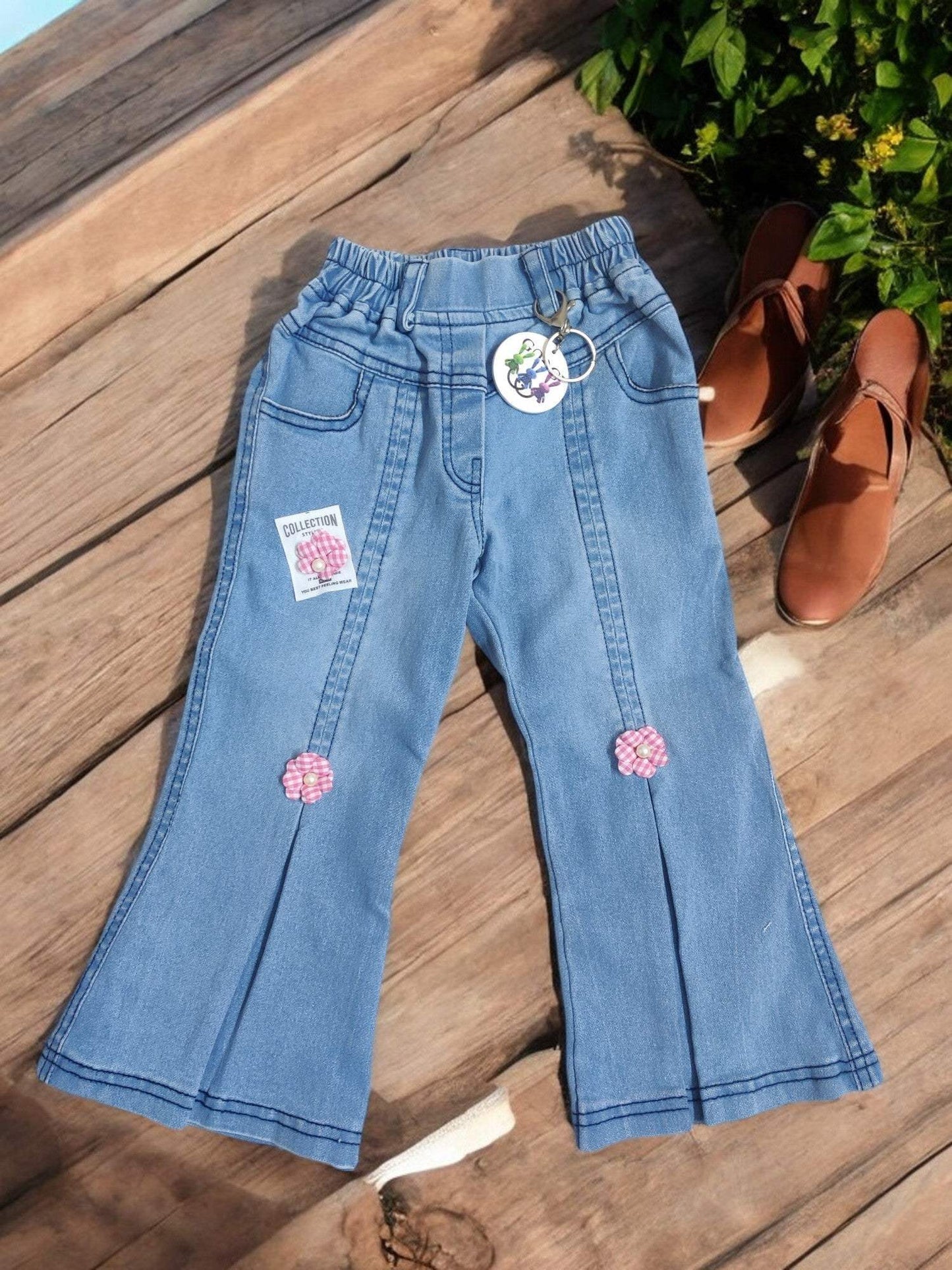 Charming Girl's top and denim jeans