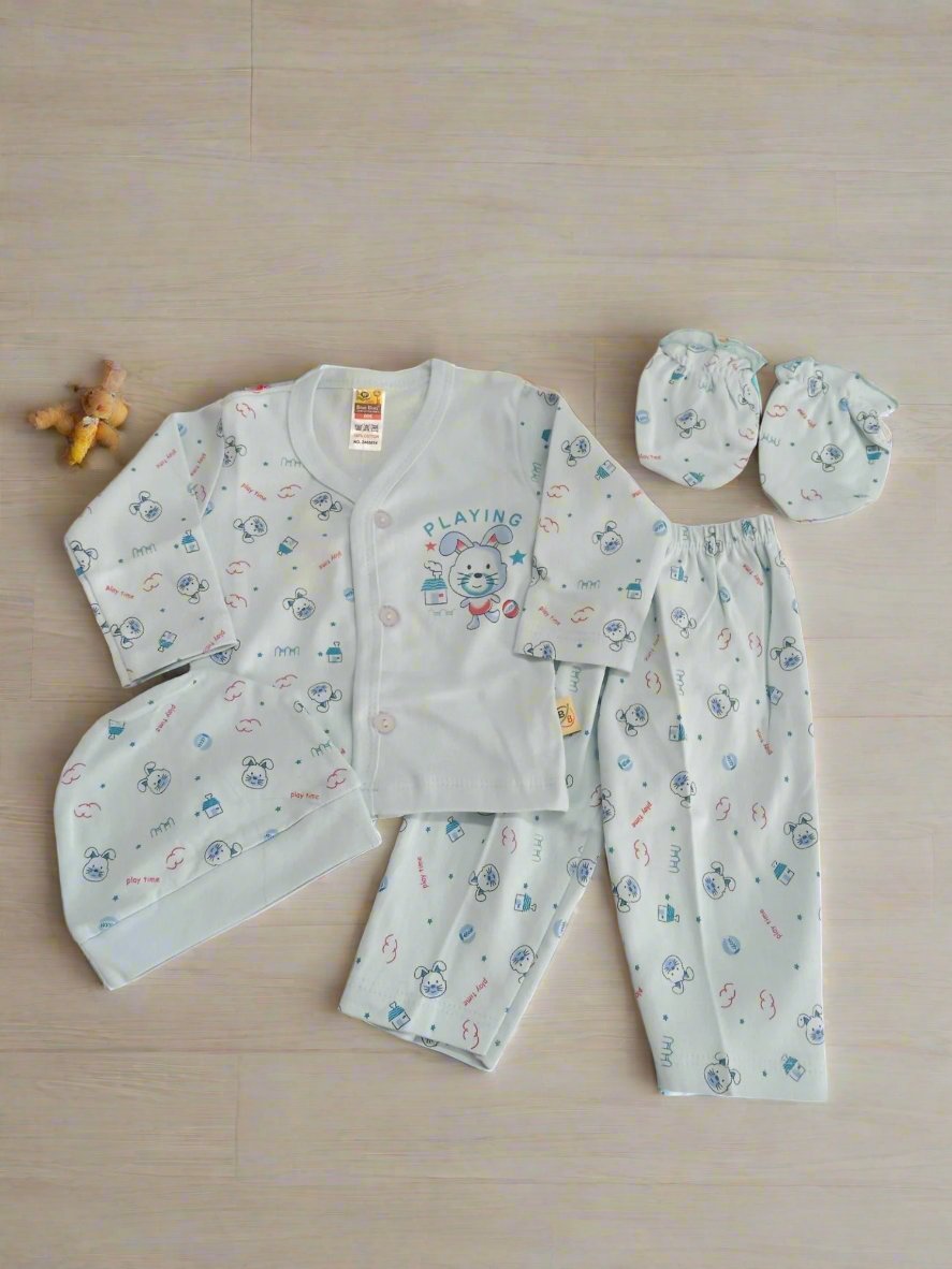 Charming New Born Clothing Set with Playful Prints