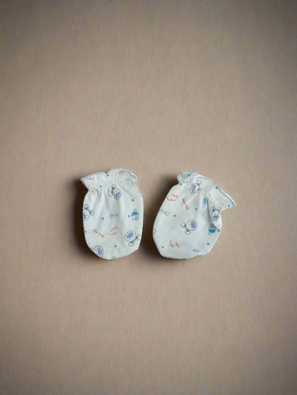 Charming New Born Clothing Set with Playful Prints