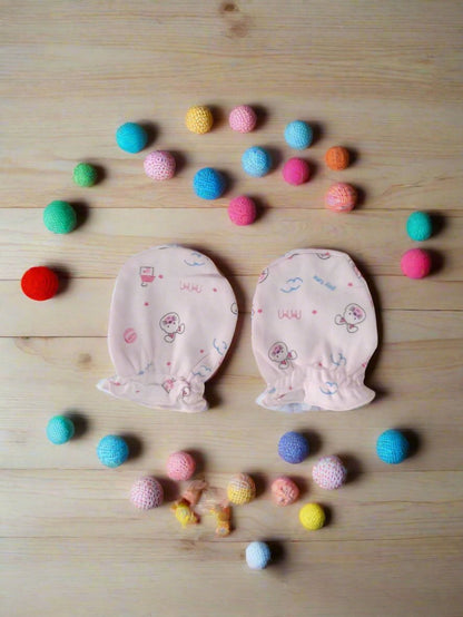 Charming New Born Clothing Set with Playful Prints