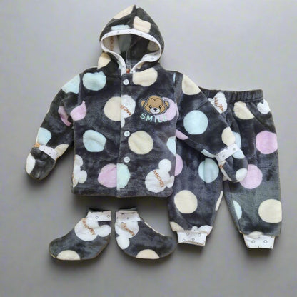 Newborn Winter Clothing Set (0-3 Months)