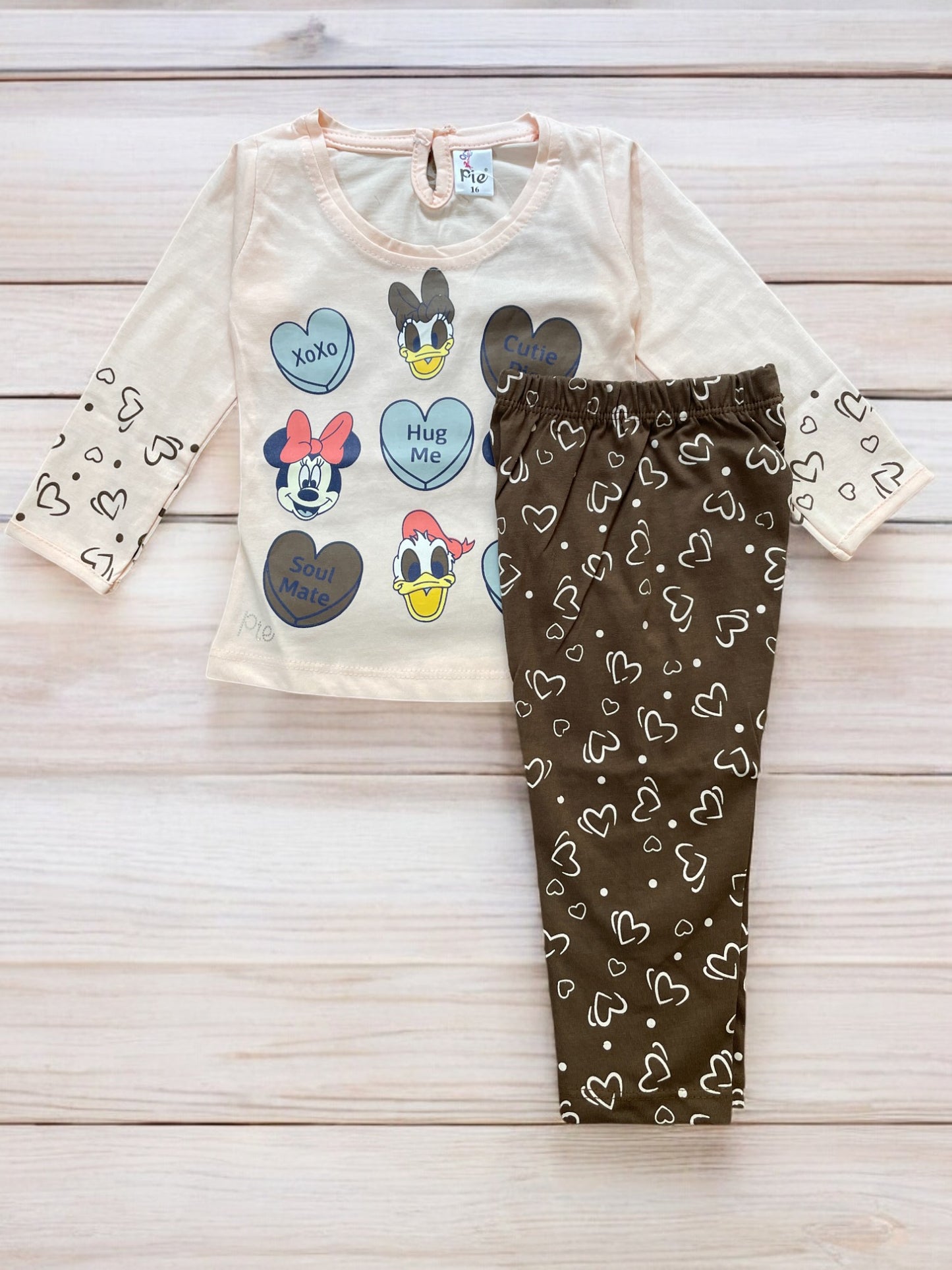 Adorable girls's Heart-Themed full sleeve top and pajama  Set