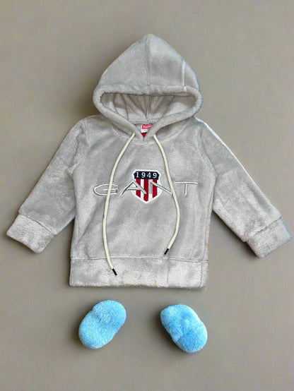 Stylish GANT Hoodie and Pants Set for Ultimate Comfort and Style
