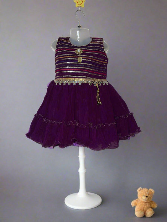 Charming Sleeveless Girls Frock for Stylish Girls